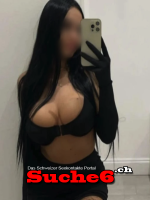  Adelina RIESIGE TITTEN  