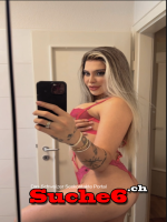  TS Aura Ich habe extreme weibliche Kurven Sensualsuites Chur 